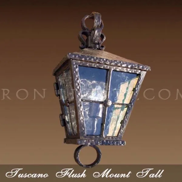 Outdoor pocket light fixtures